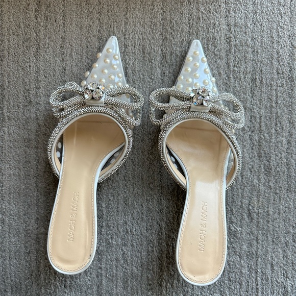MACH & MACH 65 MM DOUBLE BOW PEARL EMBELLISHED PVC MULES - Picture 3 of 8